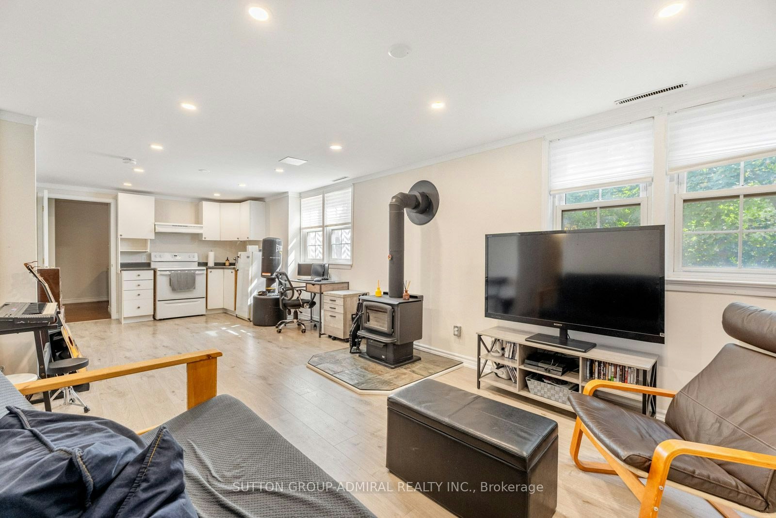 788 Allan Avenue, Newmarket, ON, L3Y 1H9 - 29