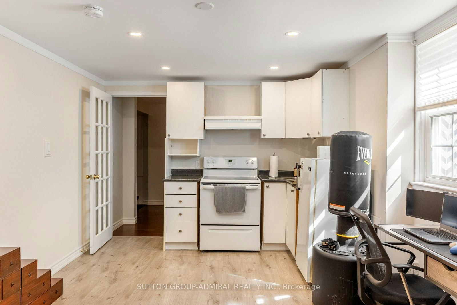 788 Allan Avenue, Newmarket, ON, L3Y 1H9 - 30