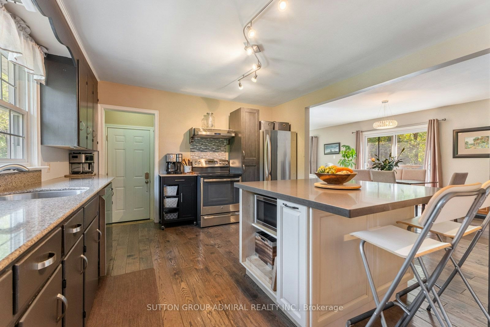 788 Allan Avenue - 5
