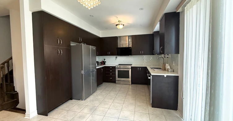 8 Church View Avenue, Markham, ON, L6C 0L6 - 6