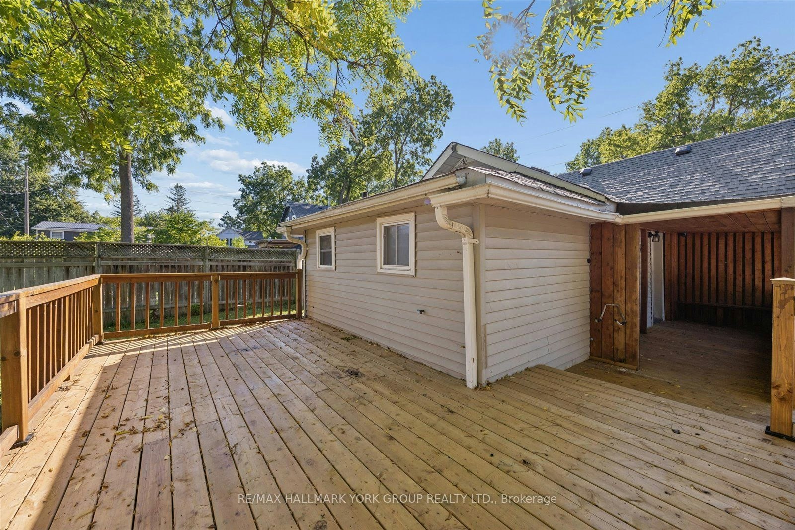 28 St James Street, Georgina, ON, L0E 1R0 - 29