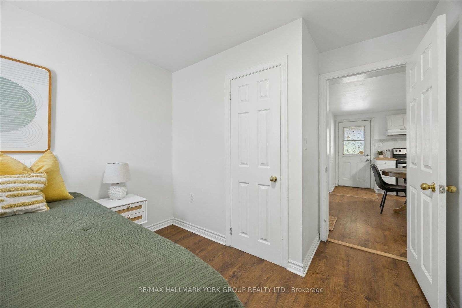 28 St James Street, Georgina, ON, L0E 1R0 - 25