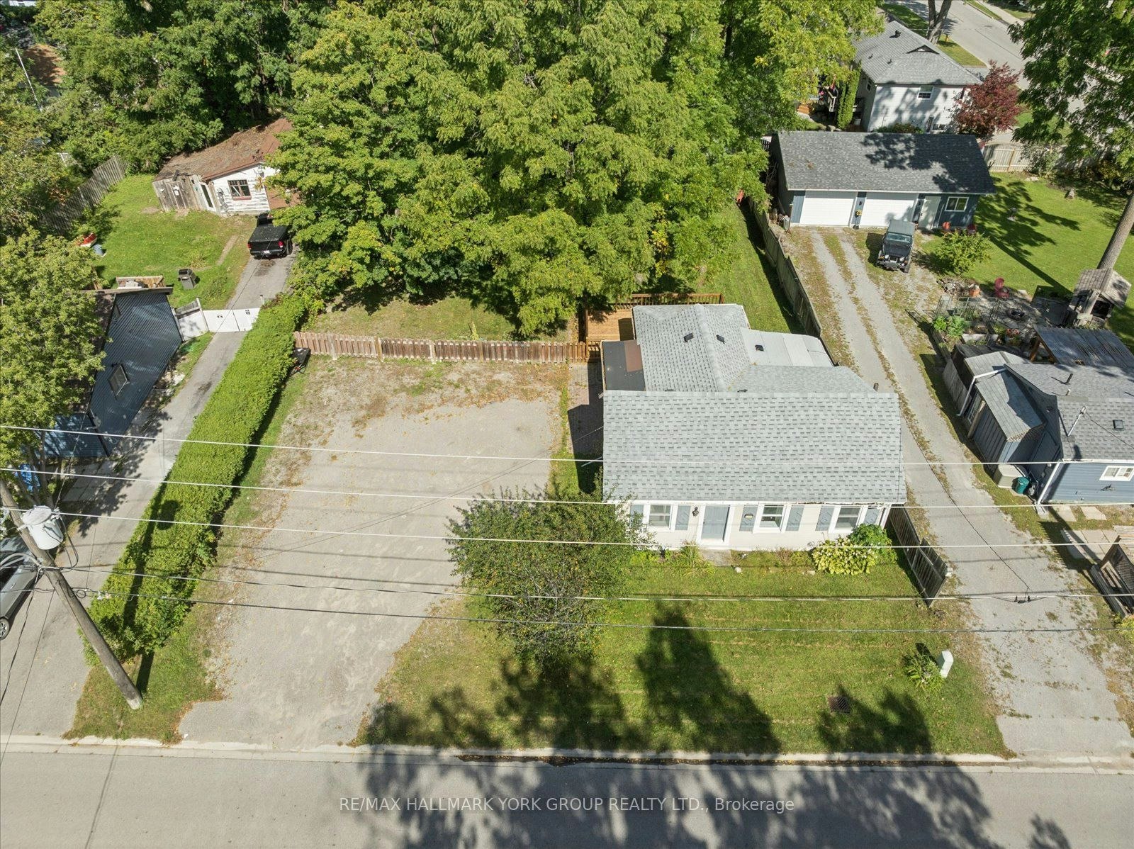 28 St James Street, Georgina, ON, L0E 1R0 - 42