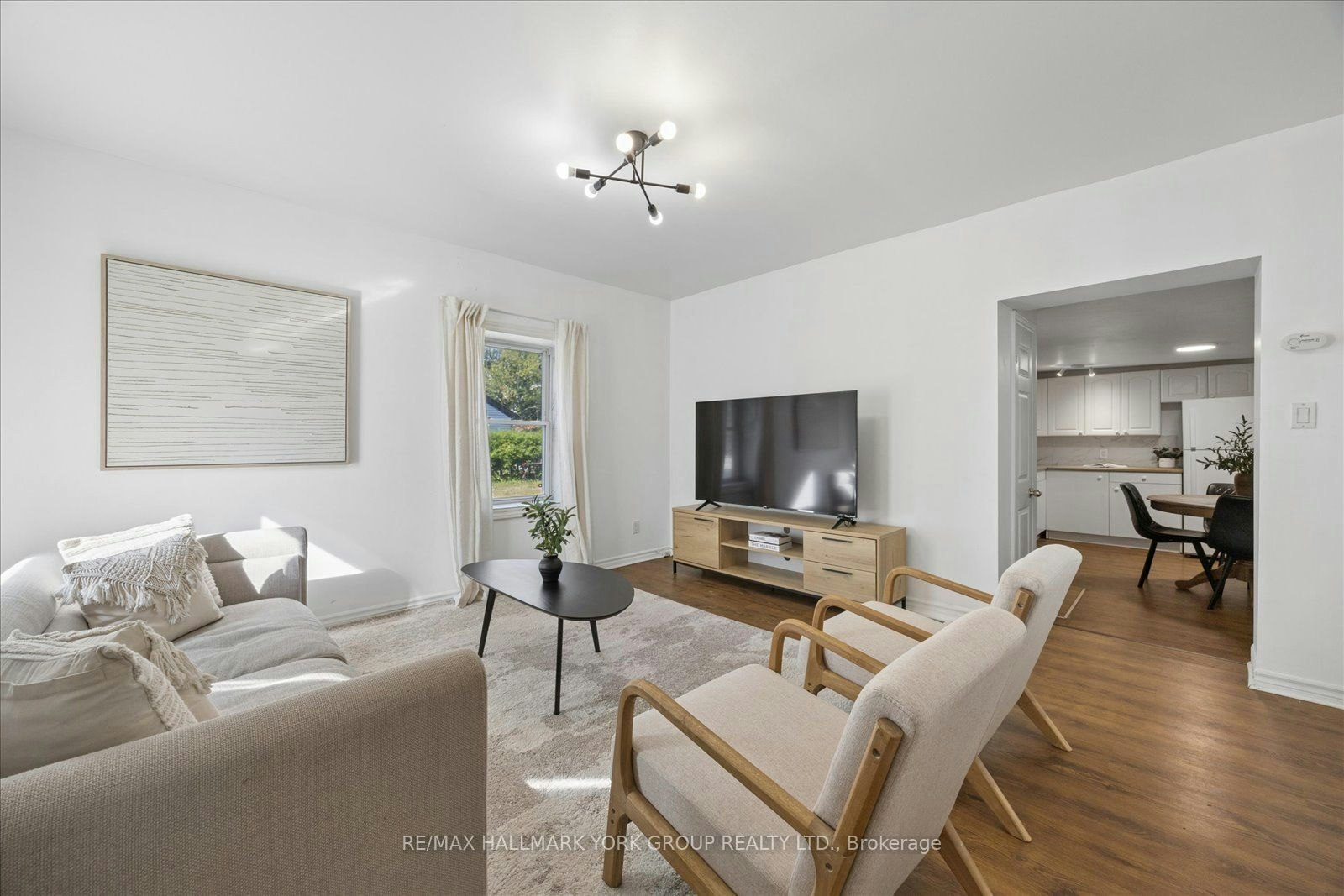 28 St James Street, Georgina, ON, L0E 1R0 - 6
