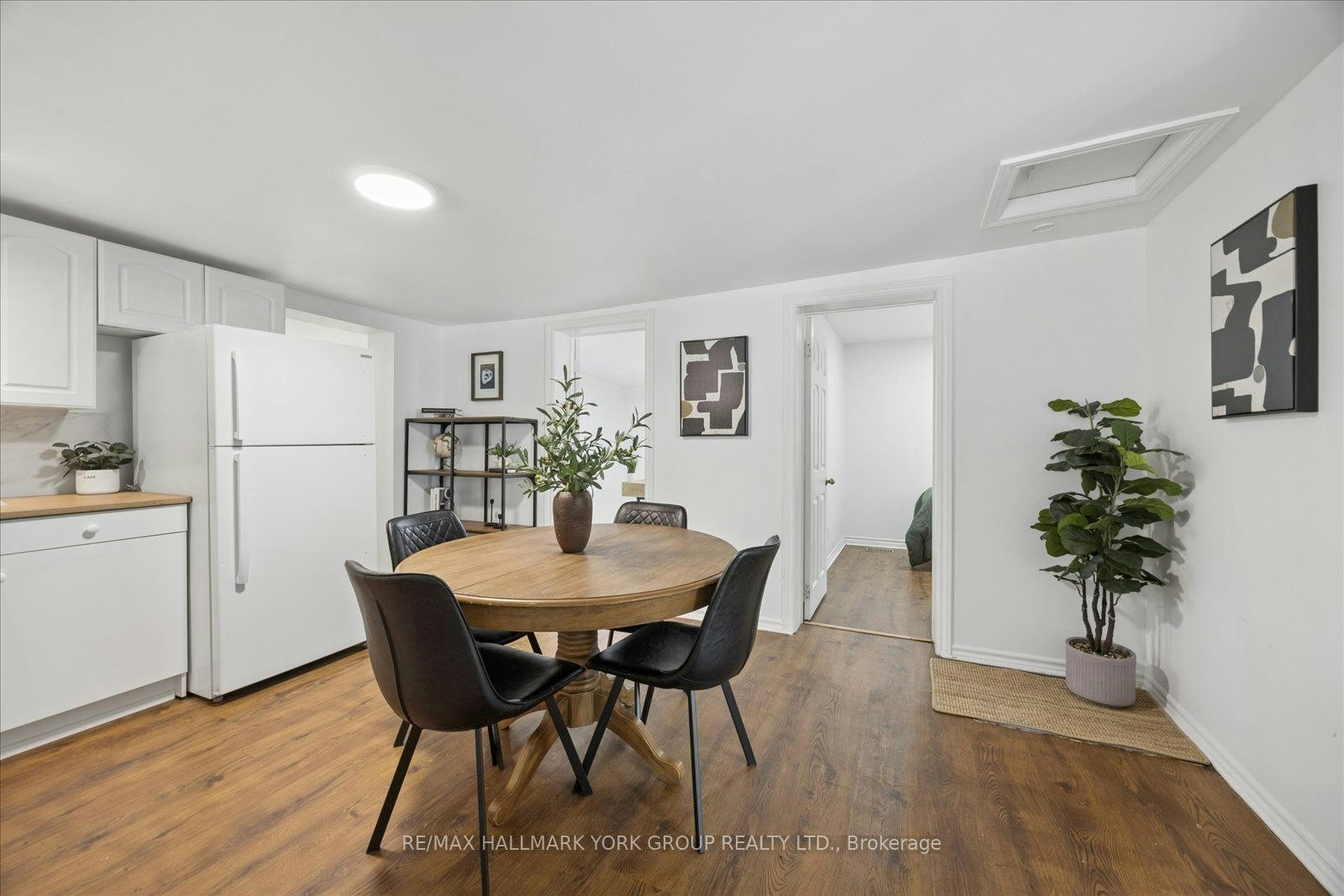 28 St James Street, Georgina, ON, L0E 1R0 - 16