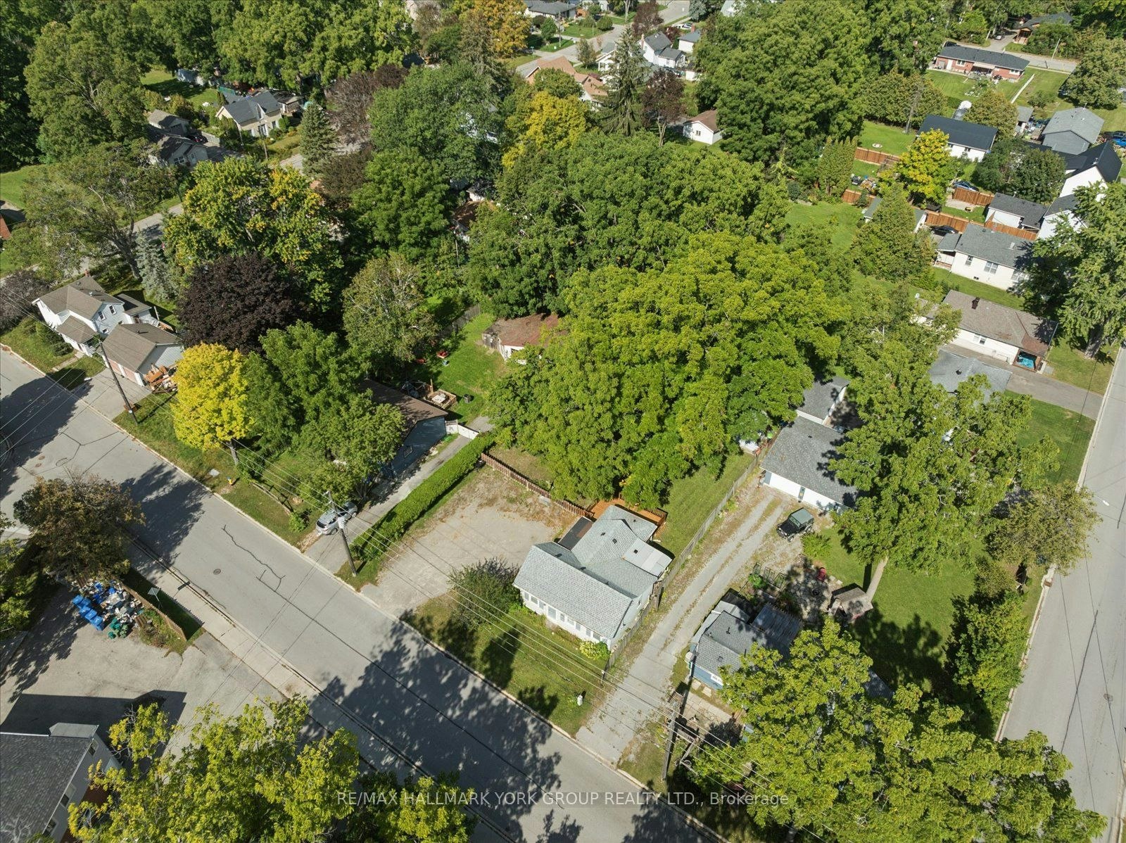 28 St James Street, Georgina, ON, L0E 1R0 - 43