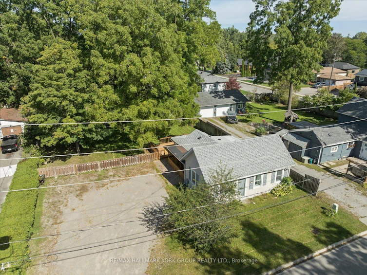 28 St James Street, Georgina, ON, L0E 1R0 - 40