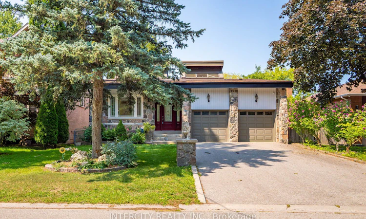 10 East Drive E