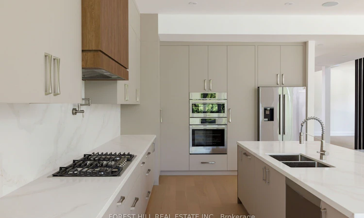 5 Cedar Crescent