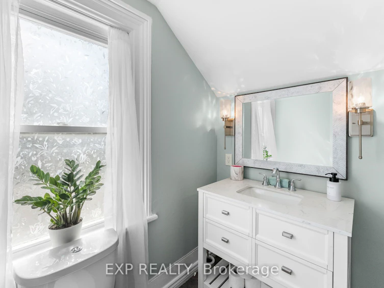 59 High Street, Georgina, ON, L0E 1R0 - 39