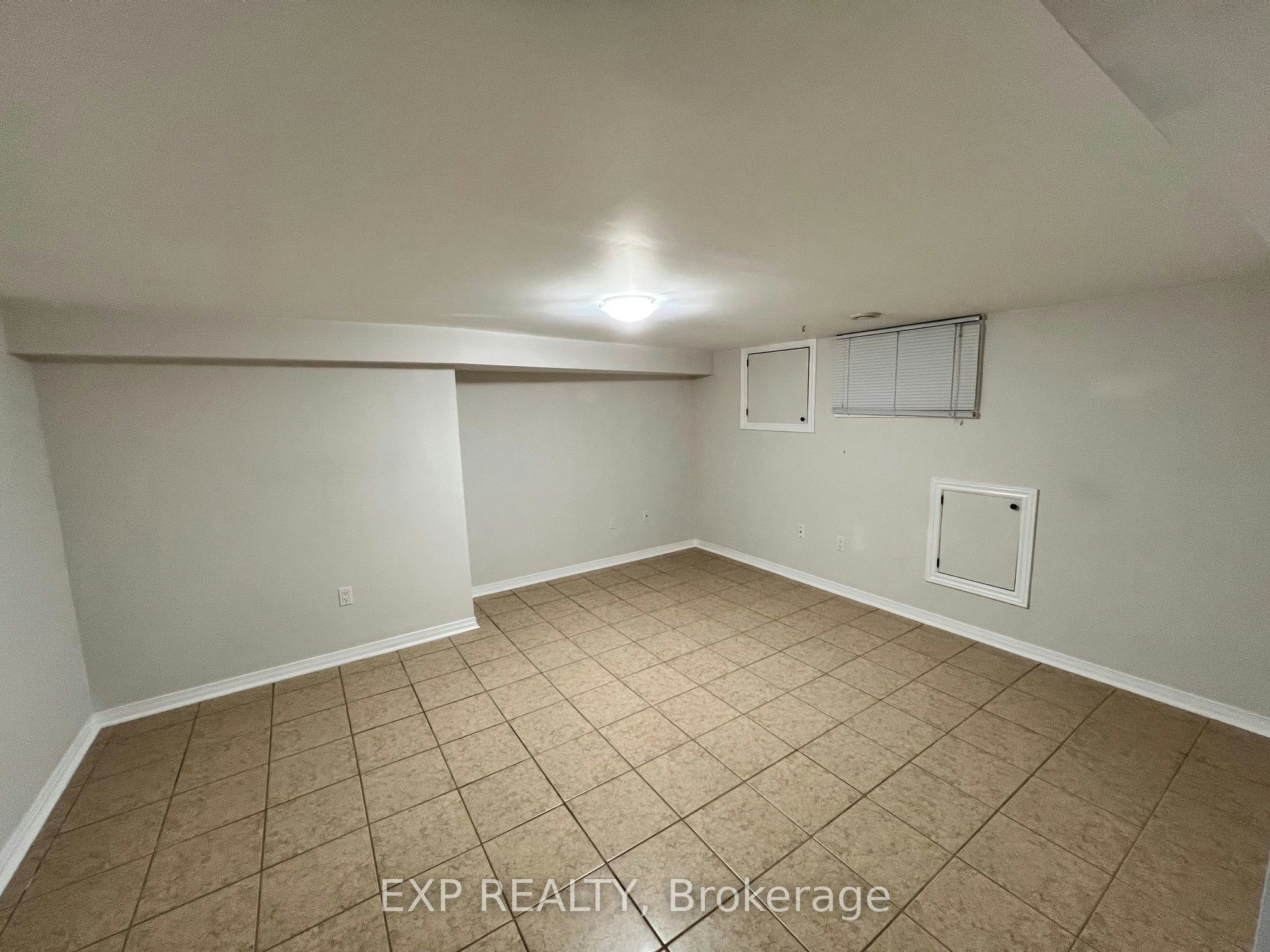 Lower-205 Simcoe Road, Bradford West Gwillimbury, ON, L3Z 1Y5 - 15