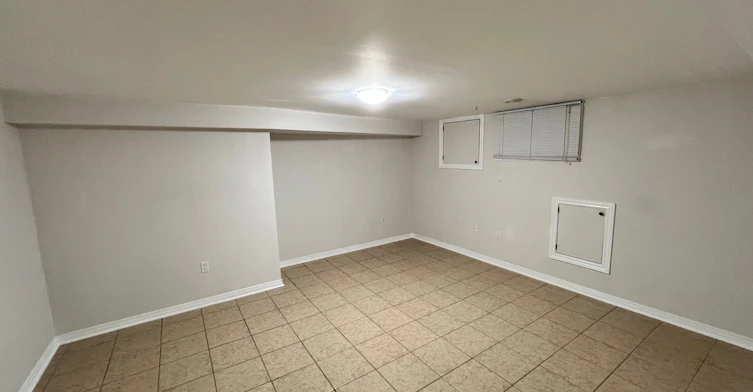 Lower-205 Simcoe Road, Bradford West Gwillimbury, ON, L3Z 1Y5 - 15