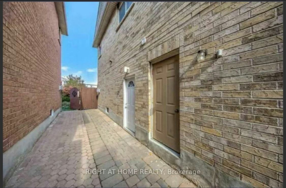 Basement-150 Maria Antonia Road, Vaughan, ON, L4H 2S8 - 9