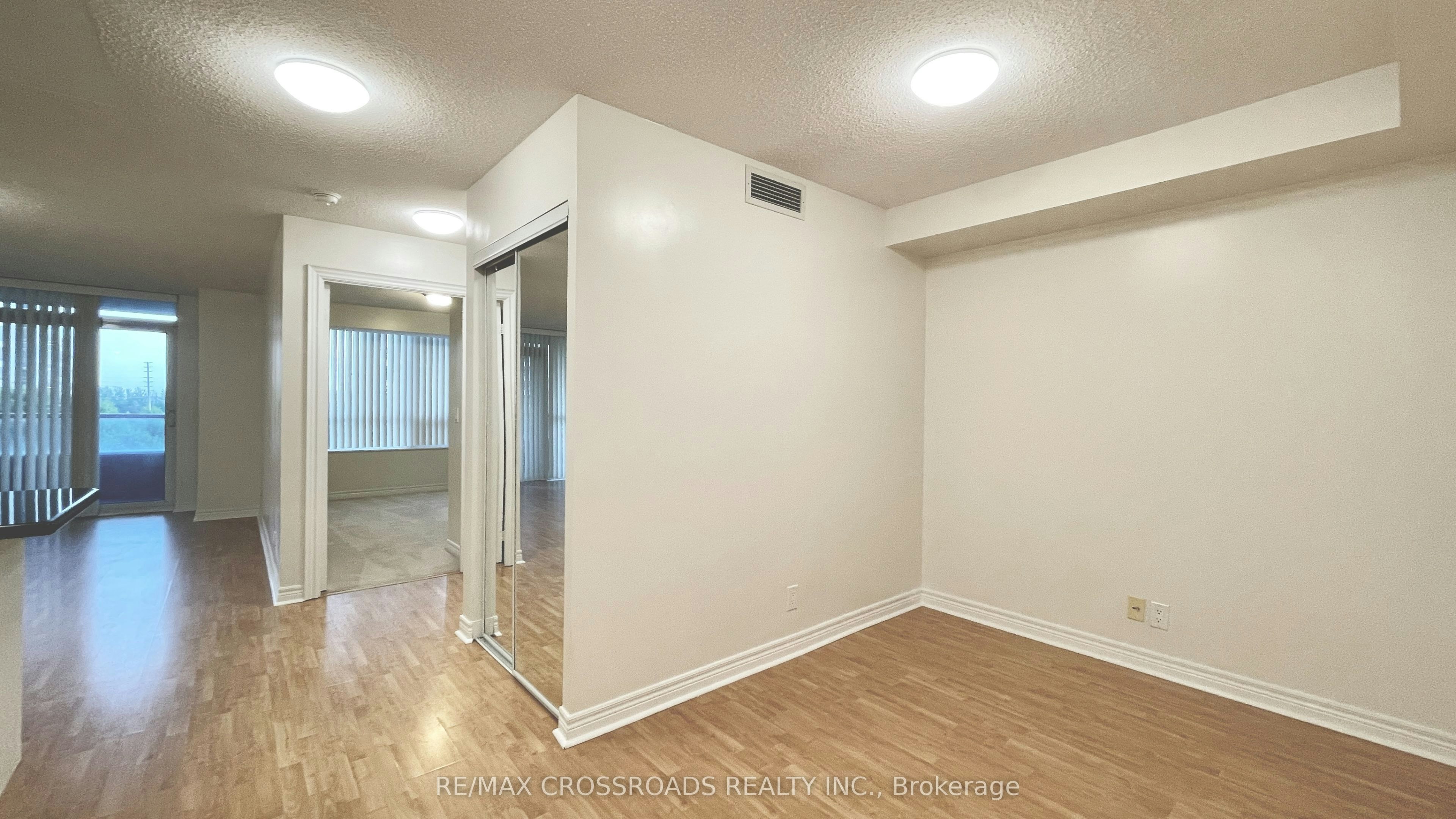 607-33 Cox Boulevard, Markham, ON, L3R 8A6