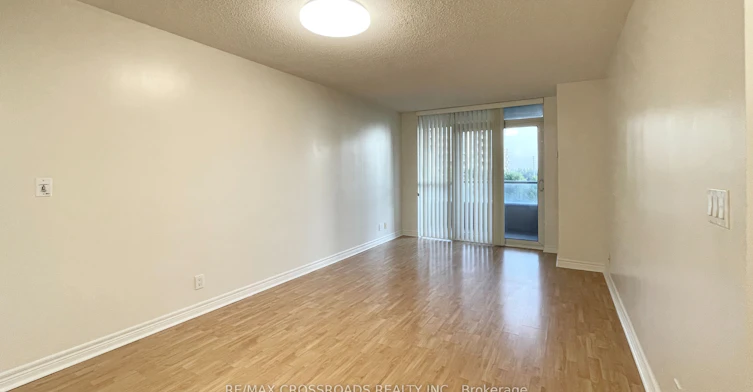 607-33 Cox Boulevard, Markham, ON, L3R 8A6 - 2