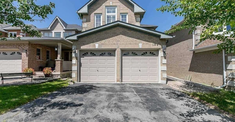 Bsmnt-184 Stone Road, Aurora, ON, L4G 6Y9