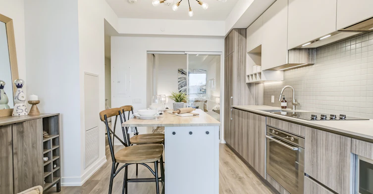 1608-5 Buttermill Avenue, Vaughan, ON, L4K 0J5 - 10