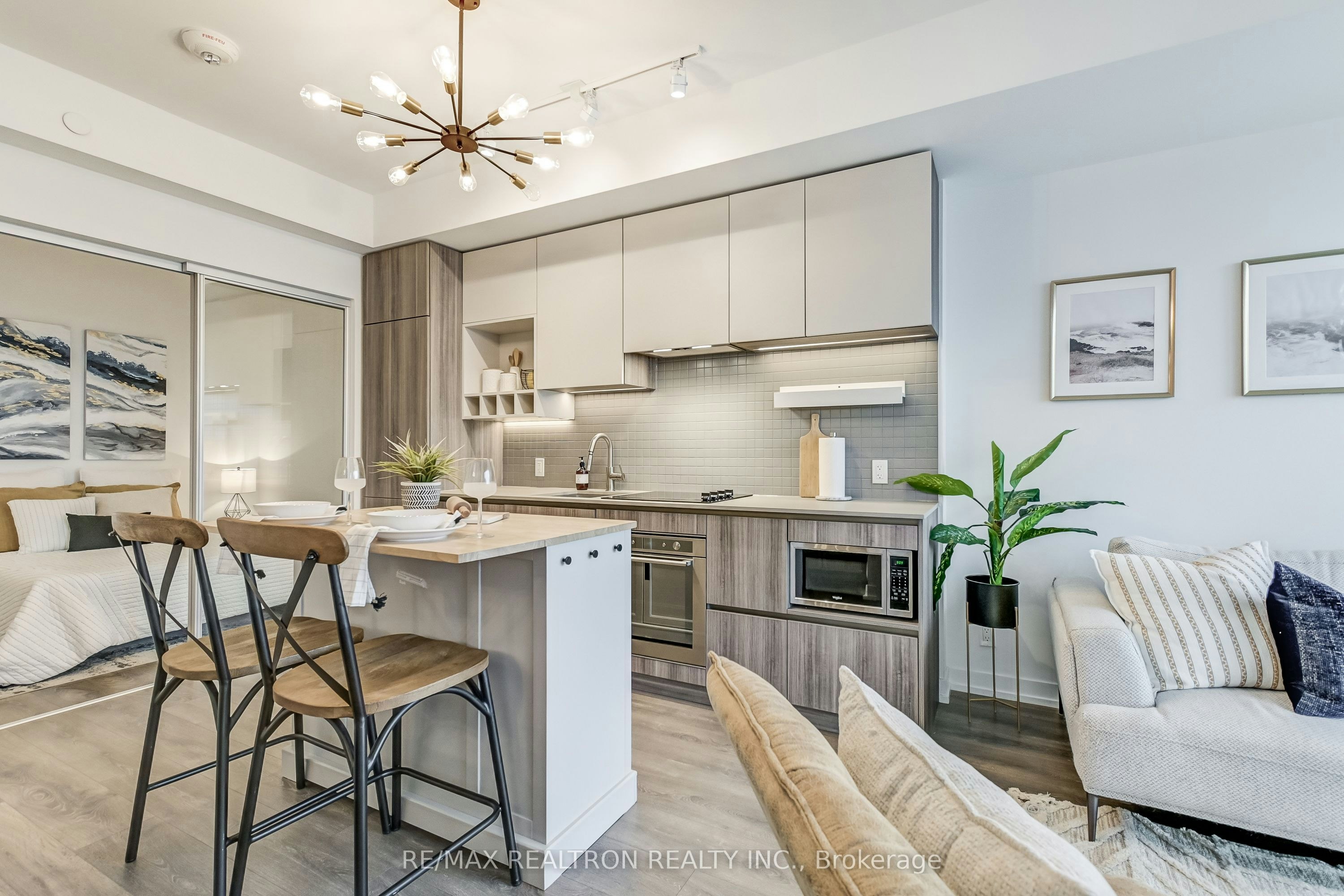 1608-5 Buttermill Avenue, Vaughan, ON, L4K 0J5 - 13