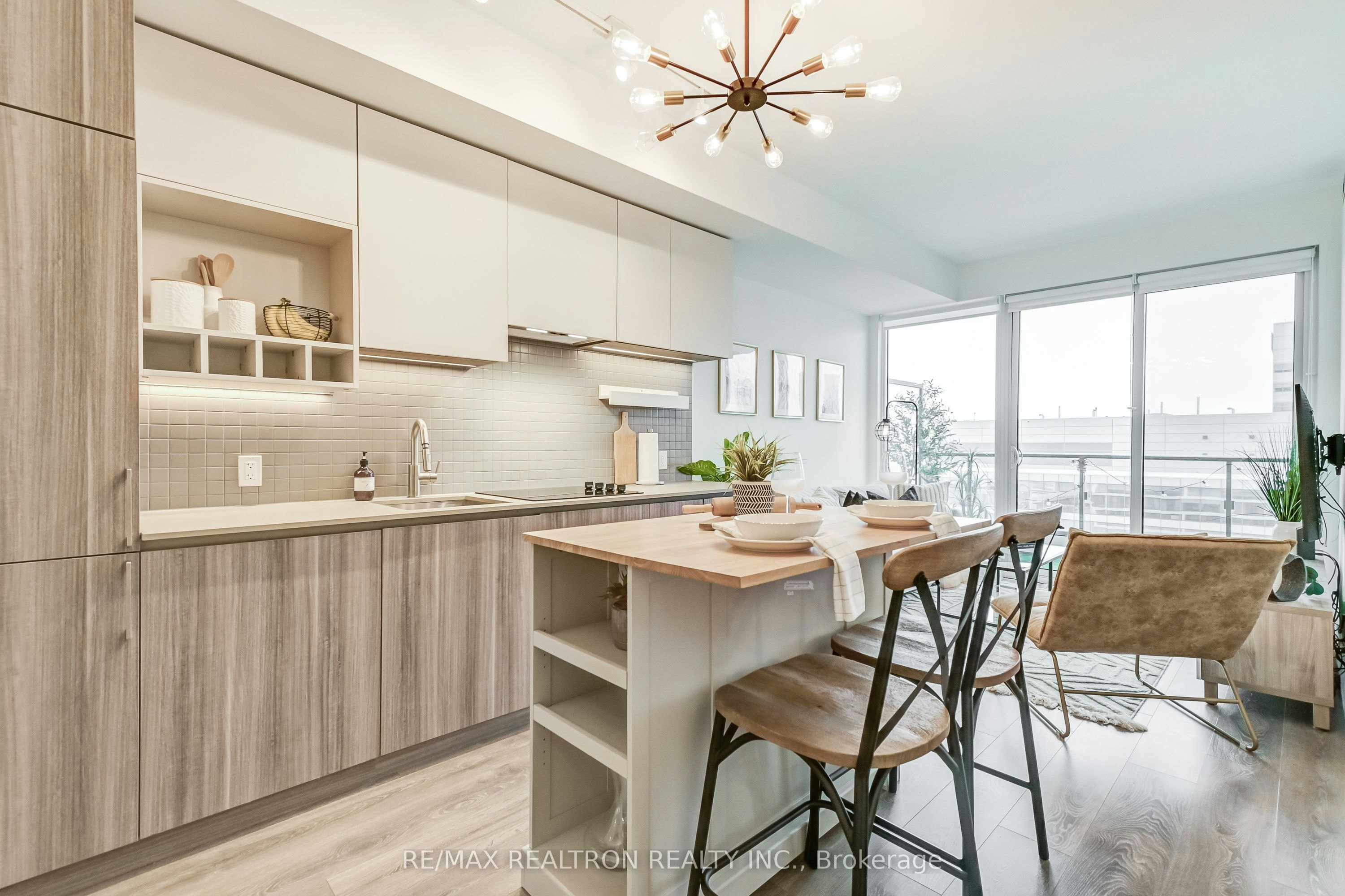 1608-5 Buttermill Avenue, Vaughan, ON, L4K 0J5 - 12