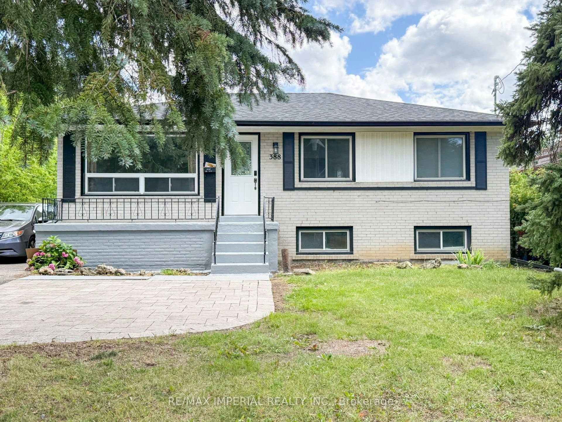 Main-388 Becker Road, Richmond Hill, ON, L4C 2S2 - 2