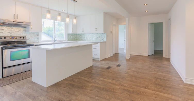 Main-388 Becker Road, Richmond Hill, ON, L4C 2S2 - 4