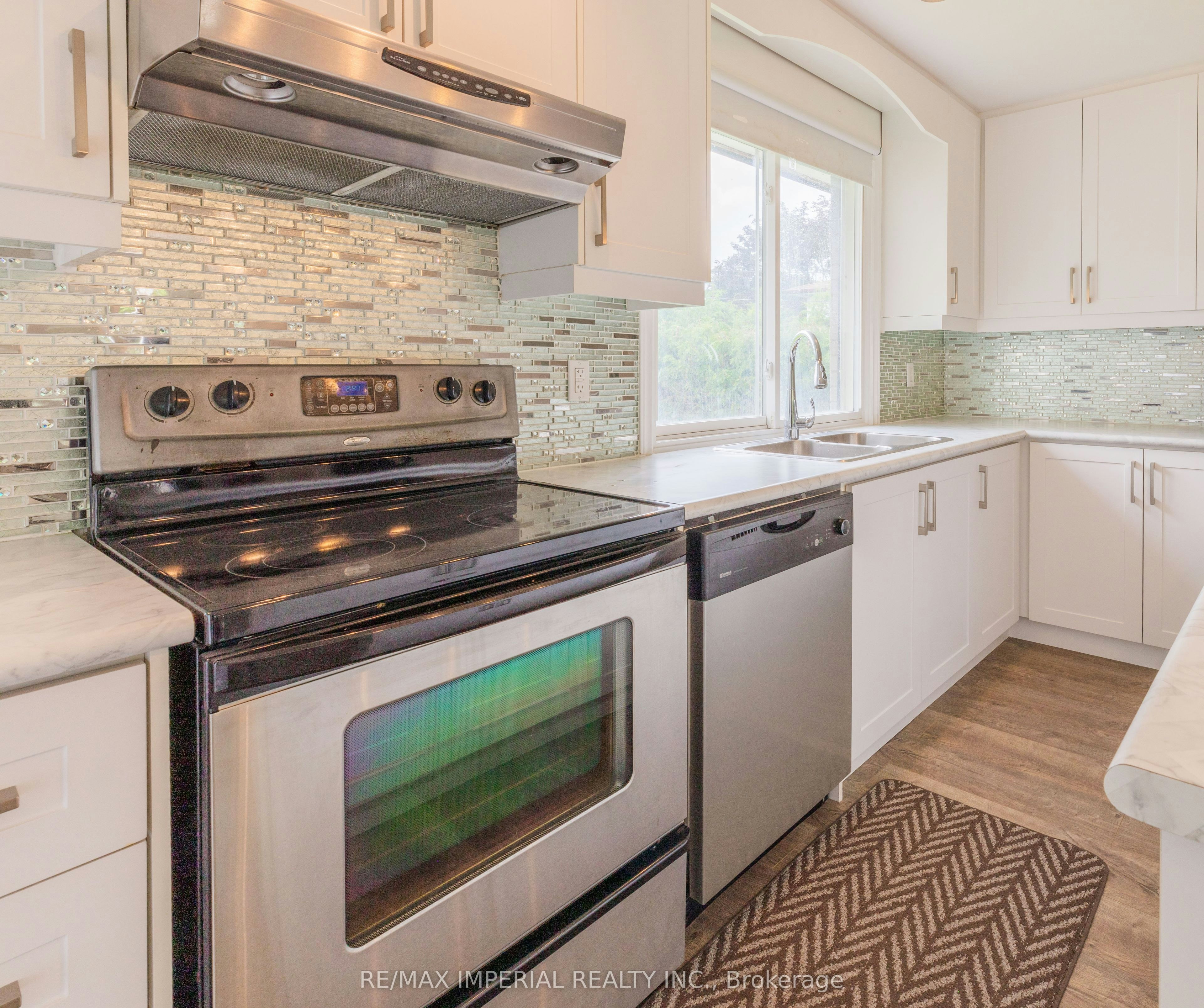 Main-388 Becker Road, Richmond Hill, ON, L4C 2S2 - 10