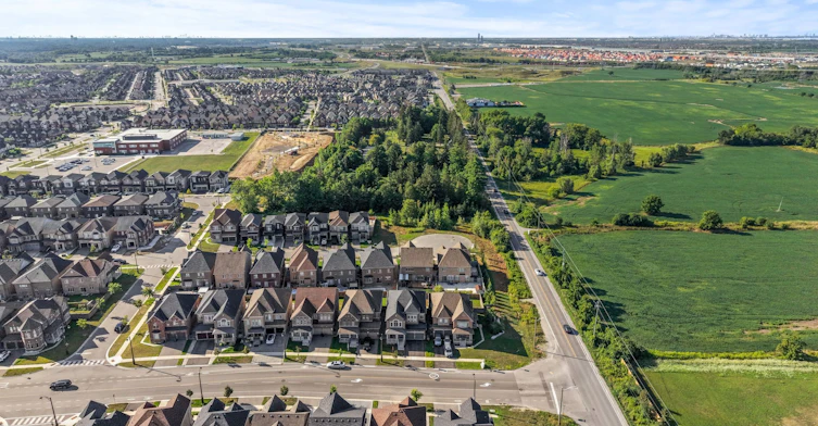 600 Mactier Drive, Vaughan, ON, L4H 4T9 - 4