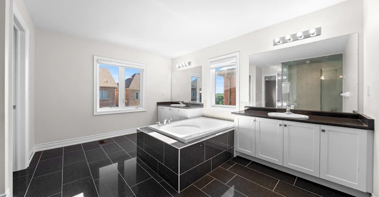 600 Mactier Drive, Vaughan, ON, L4H 4T9 - 35