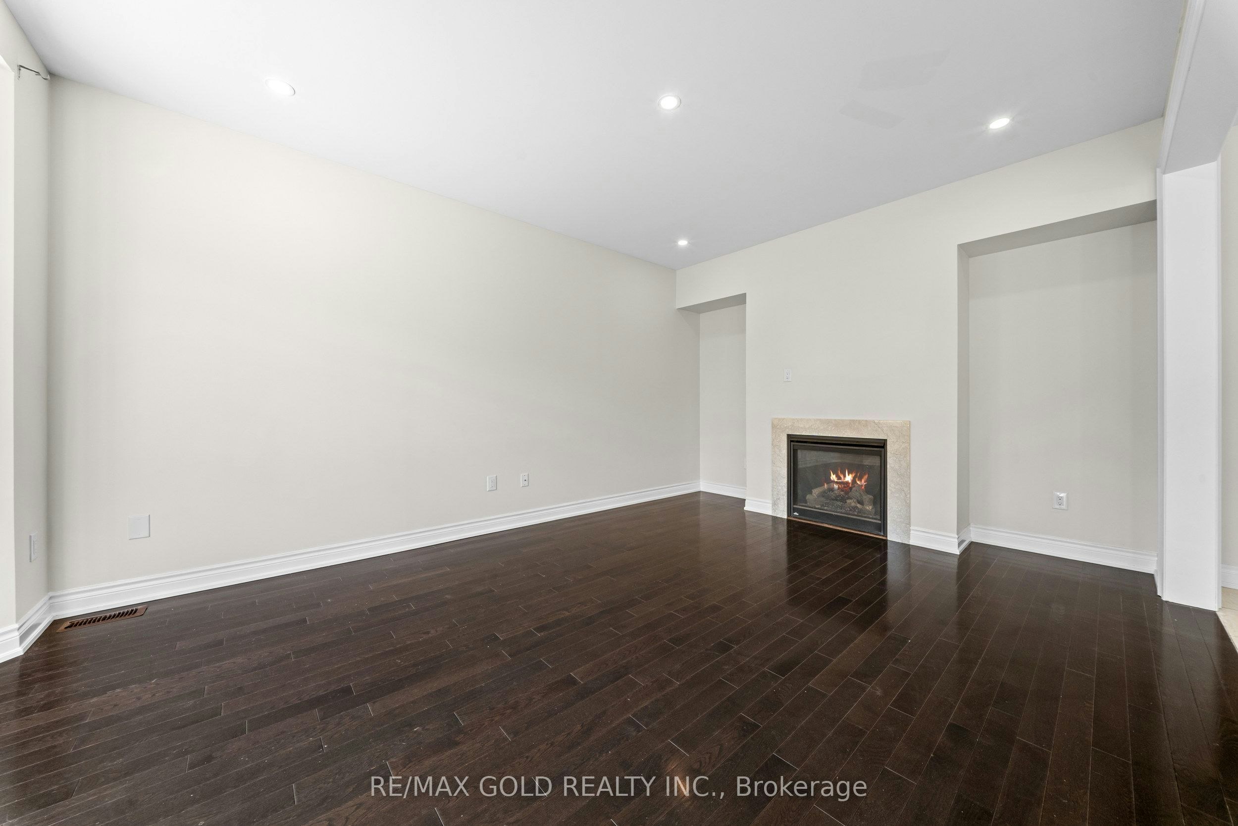 600 Mactier Drive, Vaughan, ON, L4H 4T9 - 20