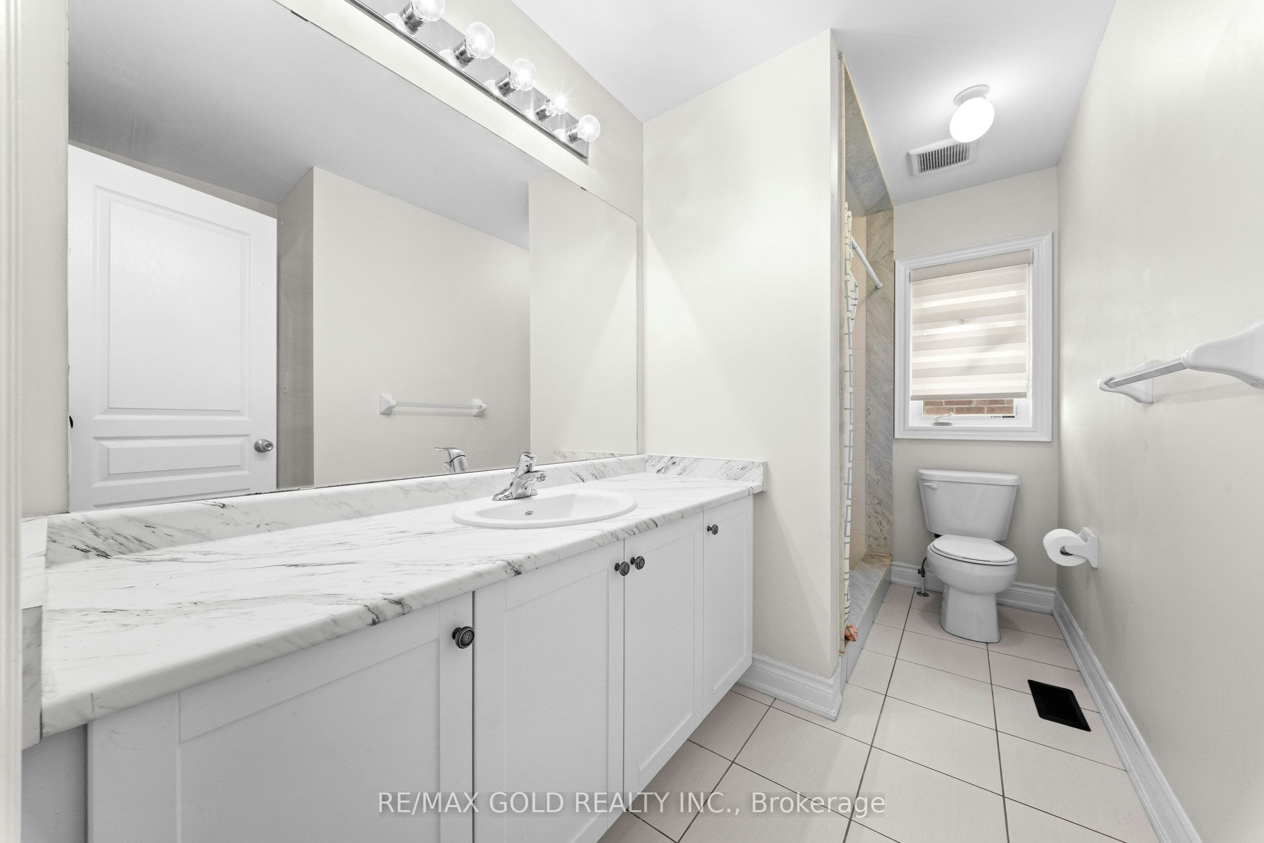 600 Mactier Drive, Vaughan, ON, L4H 4T9 - 41