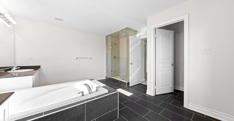 600 Mactier Drive, Vaughan, ON, L4H 4T9 - 36