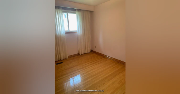 155 Rainbow Drive, Vaughan, ON, L4L 2K8 - 12