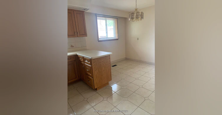 155 Rainbow Drive, Vaughan, ON, L4L 2K8 - 9