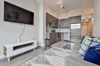 Ne103-9205 Yonge Street, Richmond Hill, ON, L4C 6Z2 - 2
