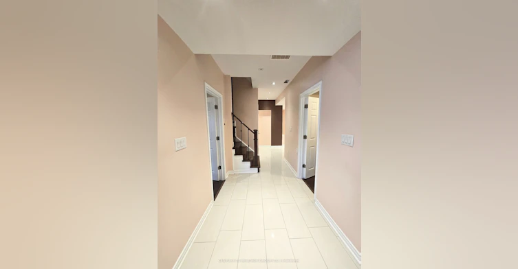 Lower-19 Dunrobin Crescent, Vaughan, ON, L4H 4A8 - 7