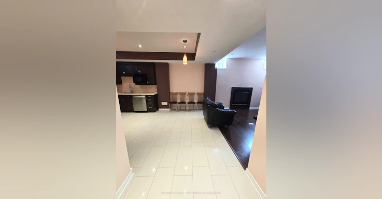 Lower-19 Dunrobin Crescent, Vaughan, ON, L4H 4A8 - 2