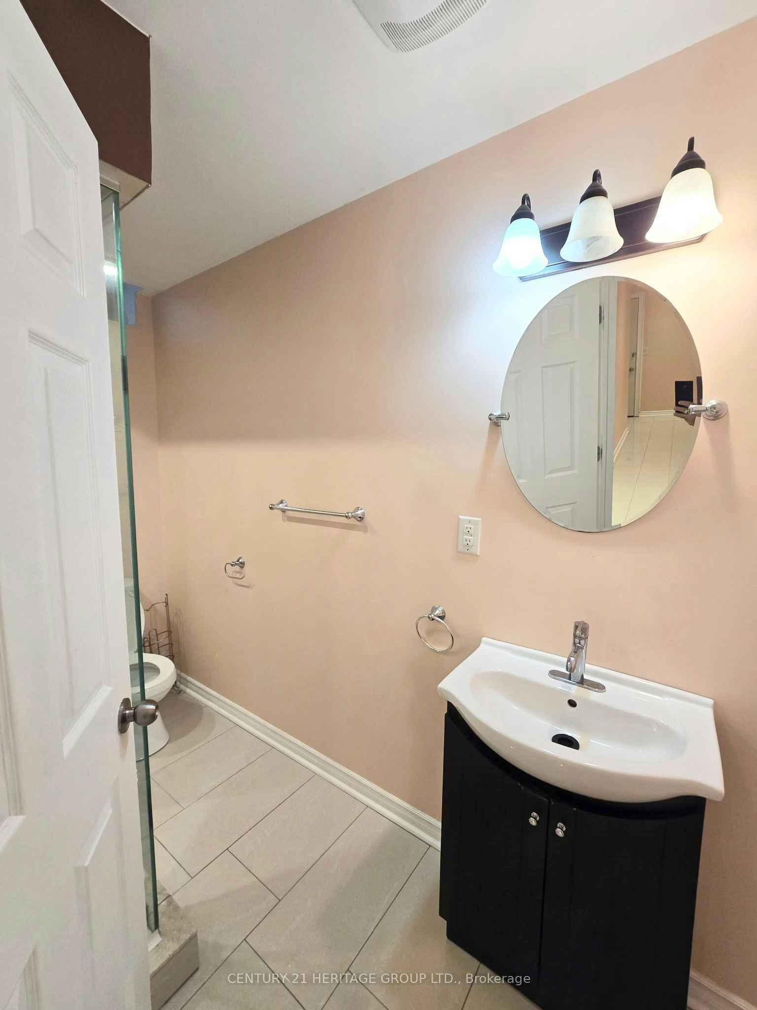 Lower-19 Dunrobin Crescent, Vaughan, ON, L4H 4A8 - 9