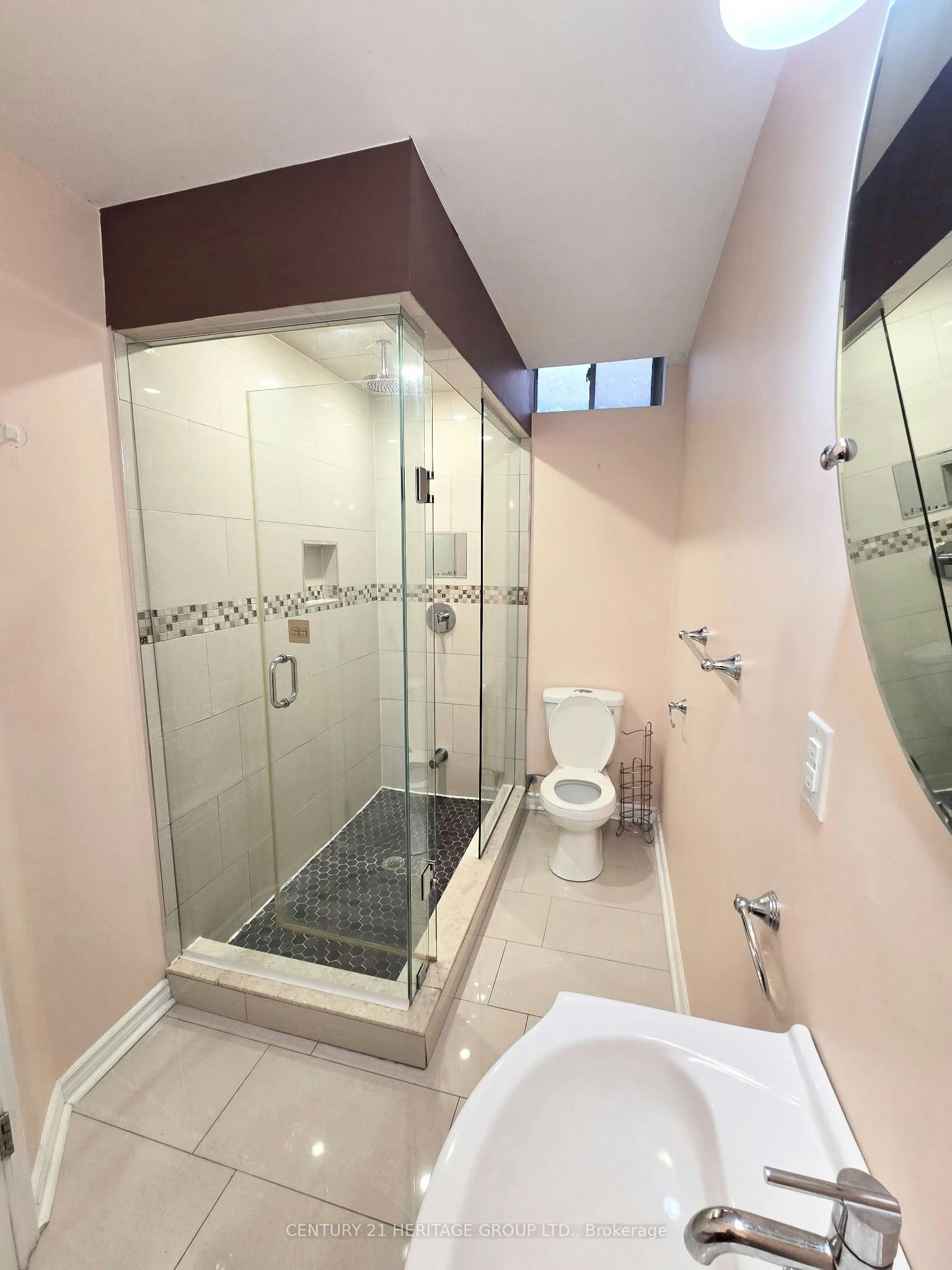Lower-19 Dunrobin Crescent, Vaughan, ON, L4H 4A8 - 10
