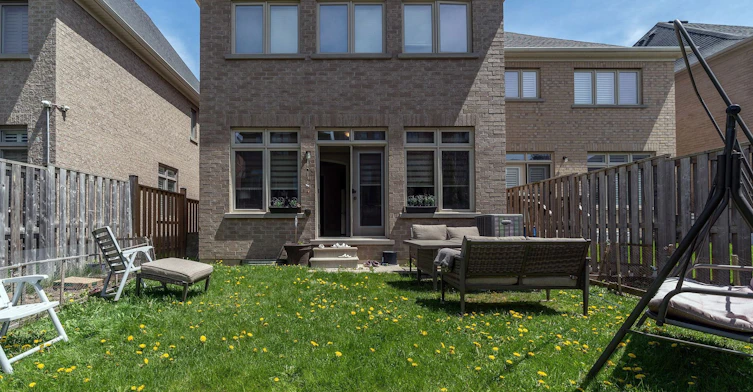 54 Robert Berry Crescent, King, ON, L7B 1L4 - 41