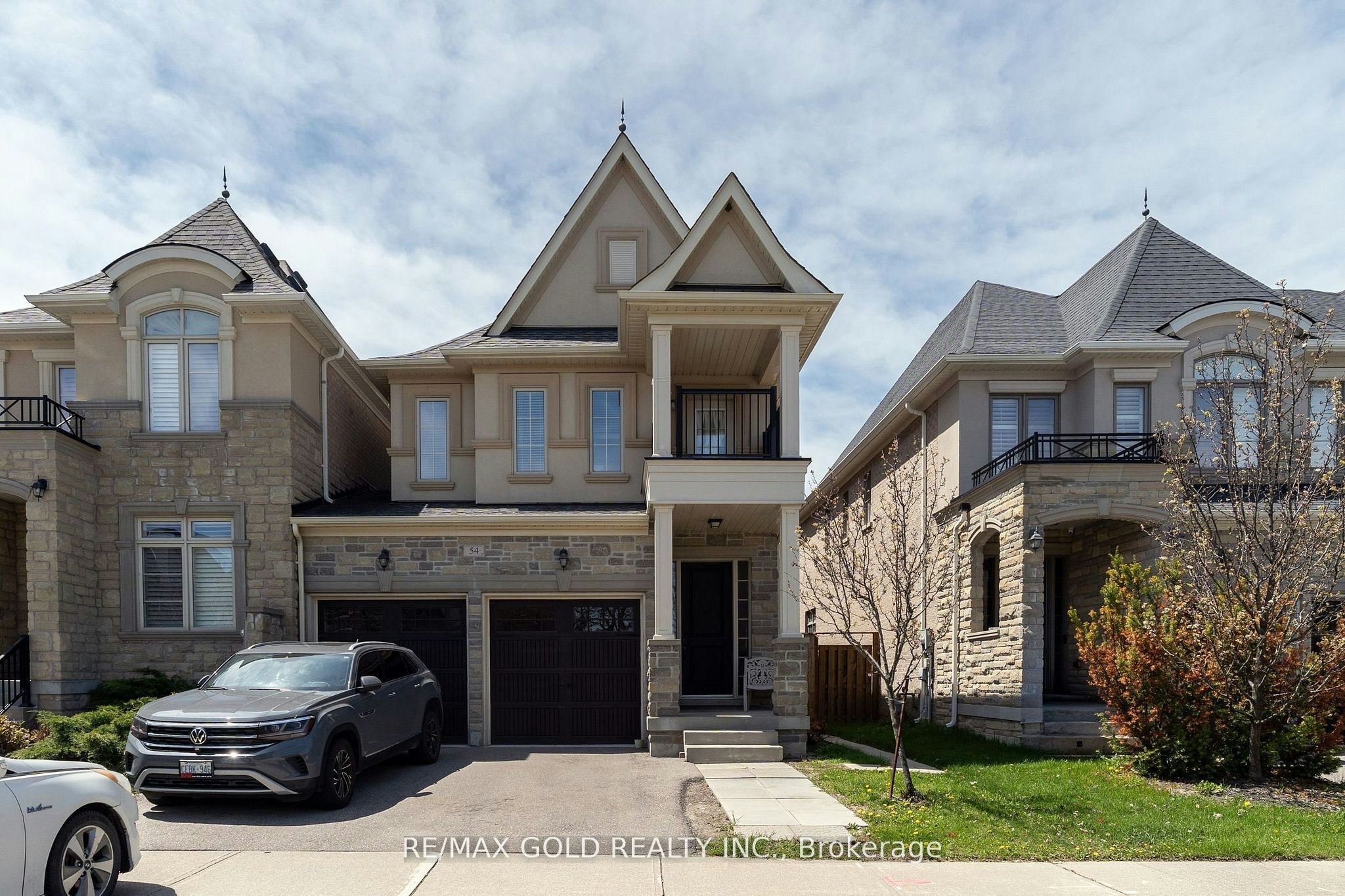 54 Robert Berry Crescent, King, ON, L7B 1L4