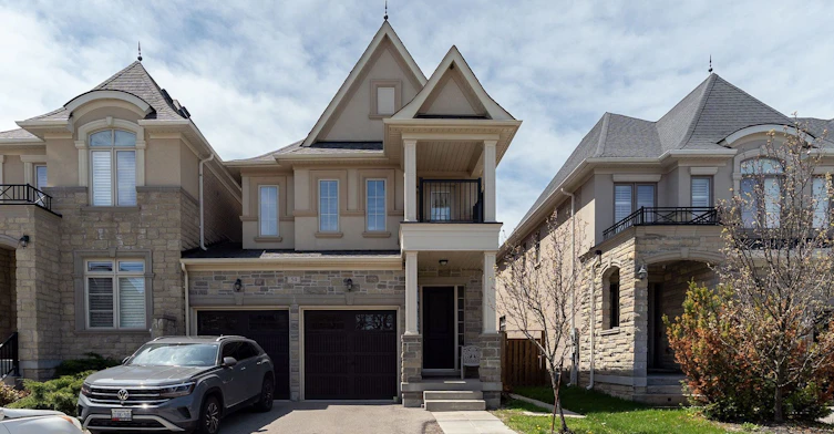 54 Robert Berry Crescent, King, ON, L7B 1L4