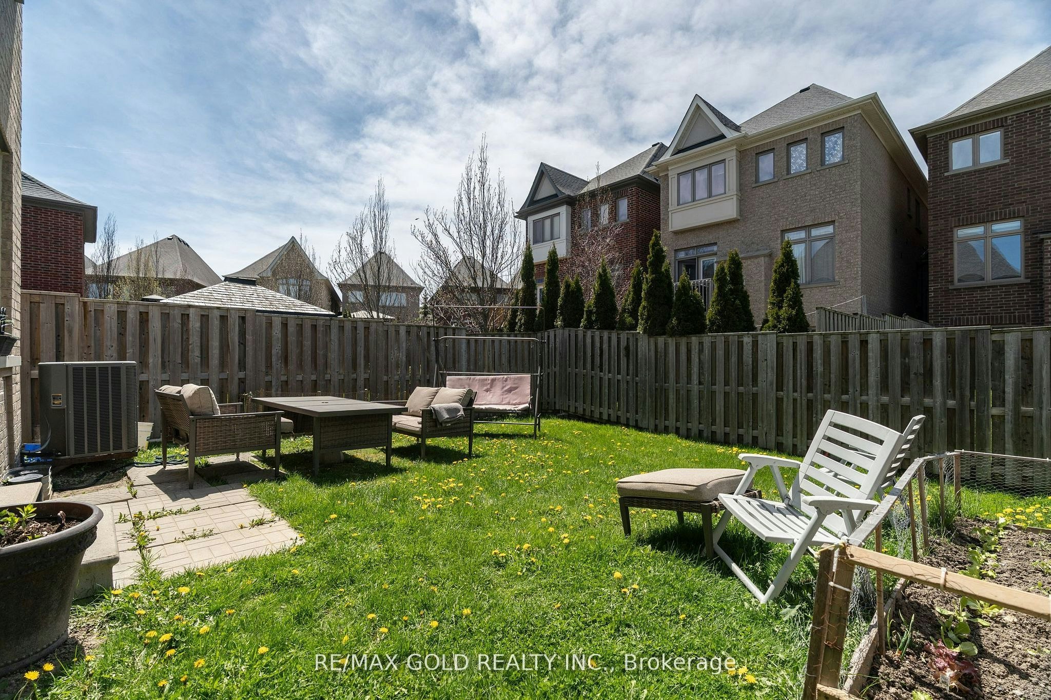 54 Robert Berry Crescent, King, ON, L7B 1L4 - 40