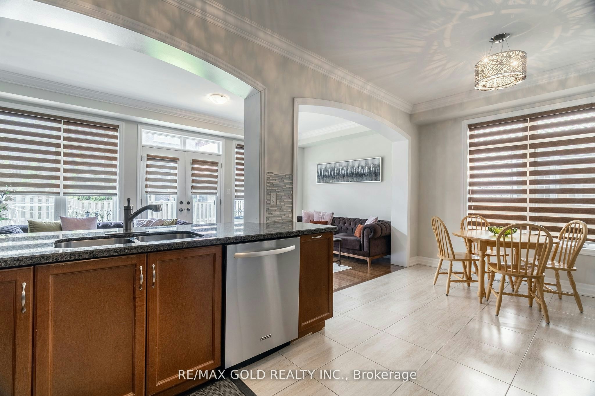54 Robert Berry Crescent, King, ON, L7B 1L4 - 16