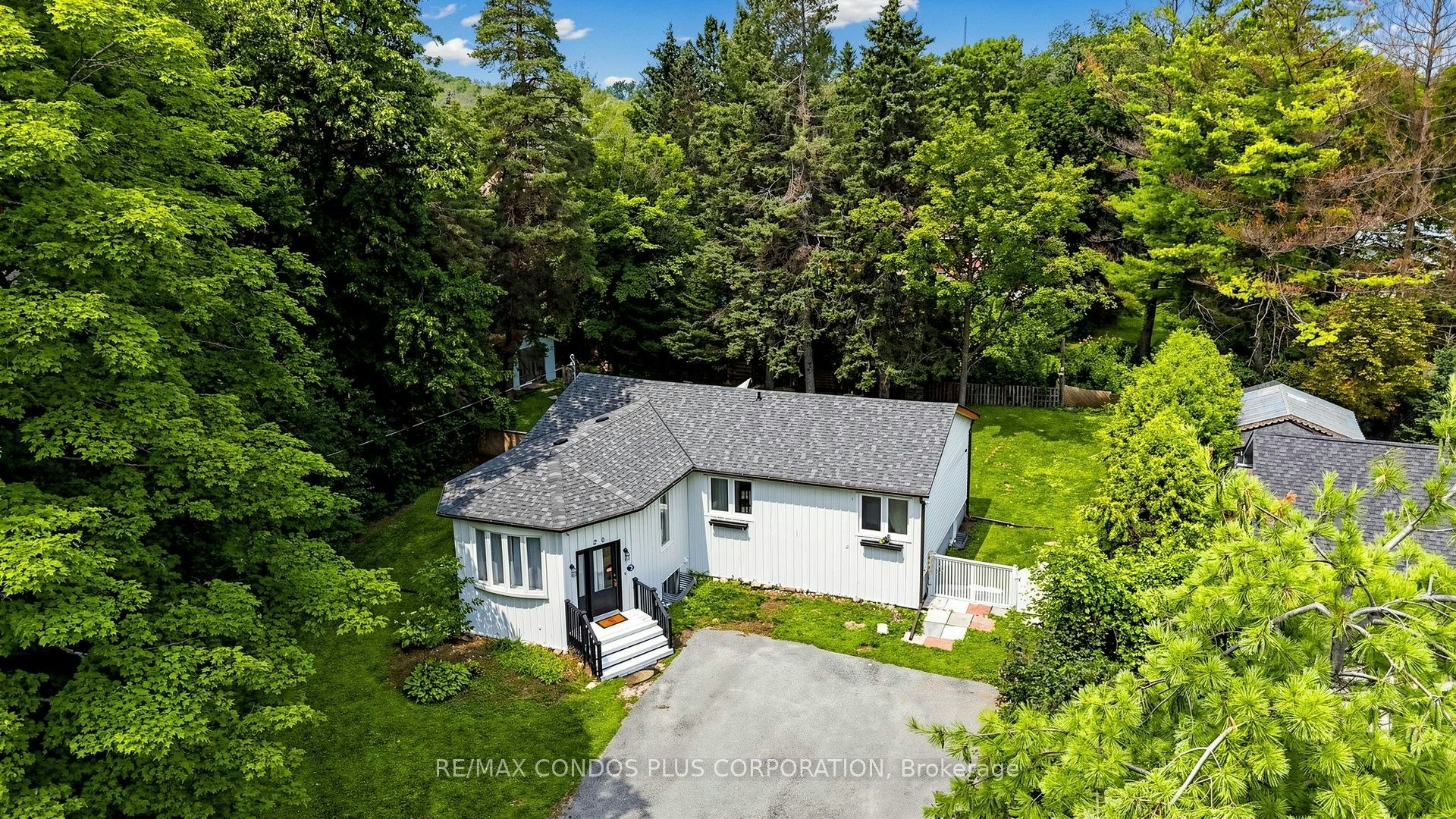 20 Southwood Crescent, Georgina, ON, L0E 1R0