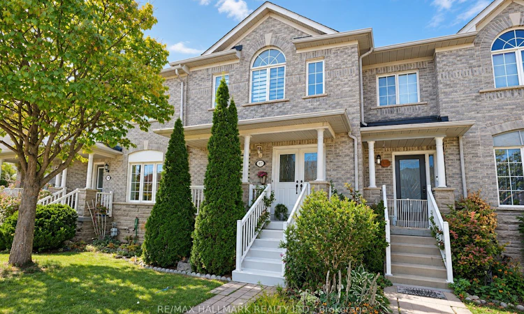97 Benjamin Hood Crescent