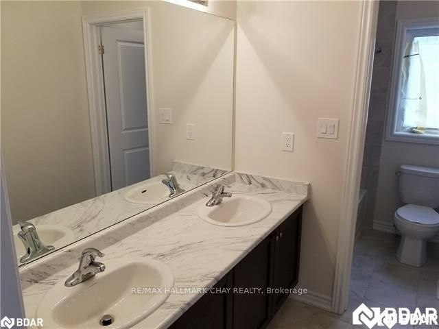 232 Brownley Lane, Essa, ON, L3W 0P7 - 20