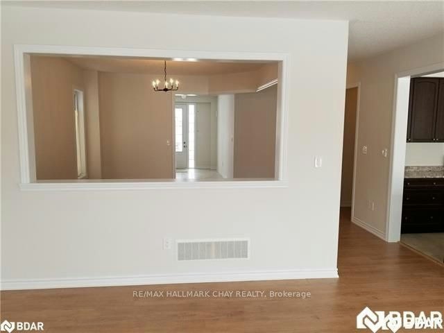 232 Brownley Lane, Essa, ON, L3W 0P7 - 7