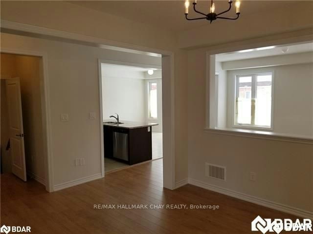 232 Brownley Lane, Essa, ON, L3W 0P7 - 9