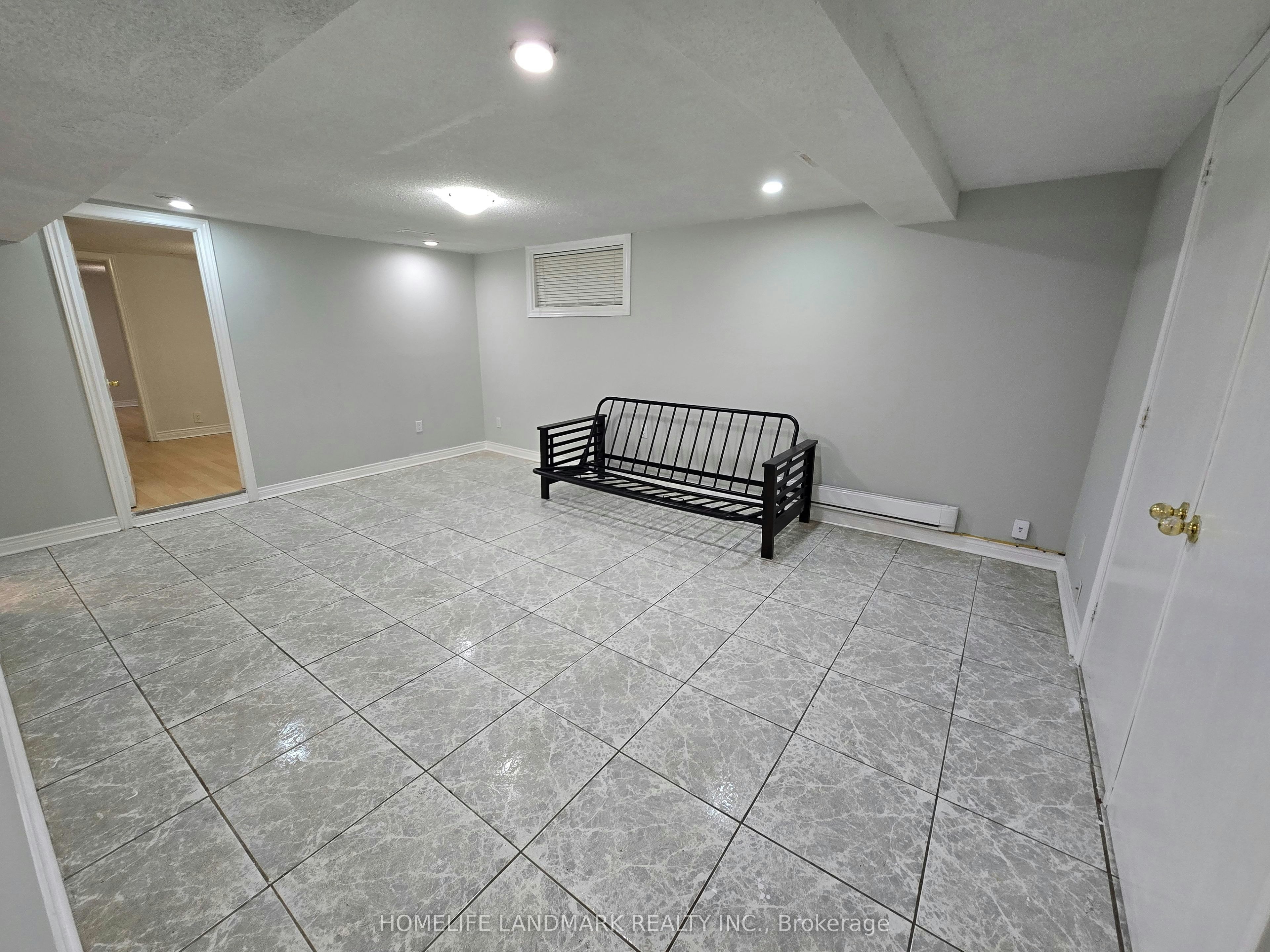 Bsmnt-190 Barrie Street, Bradford West Gwillimbury, ON, L3Z 1R6 - 10