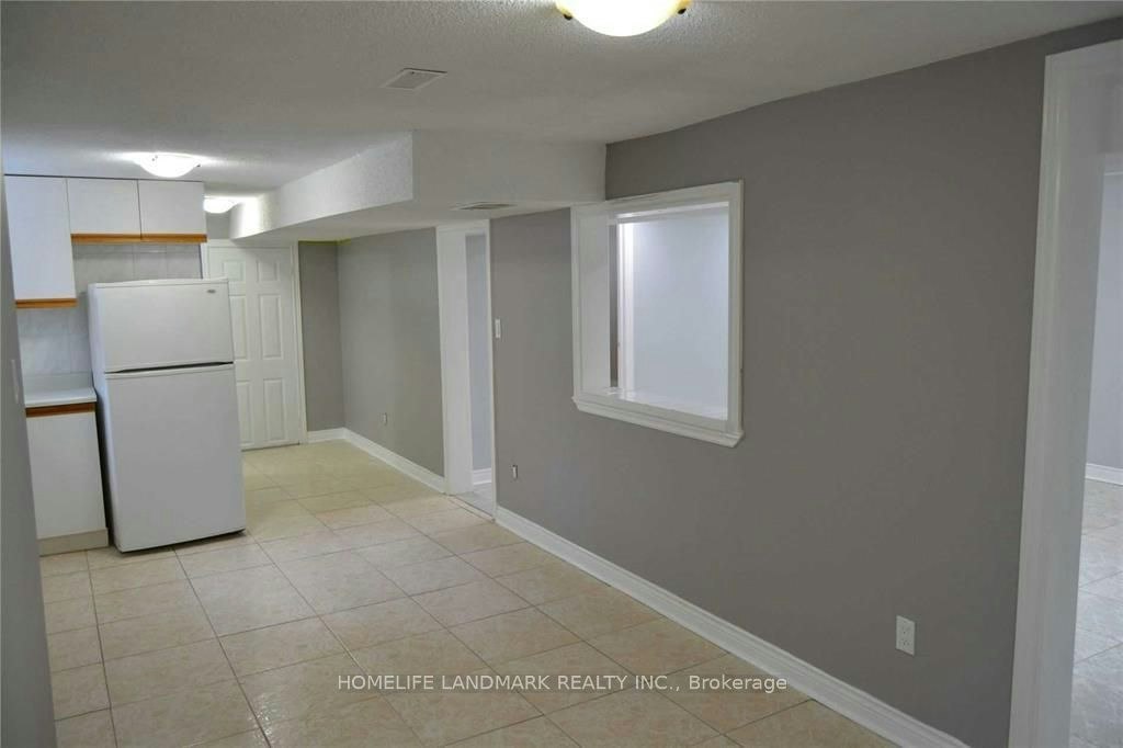 Bsmnt-190 Barrie Street, Bradford West Gwillimbury, ON, L3Z 1R6 - 5